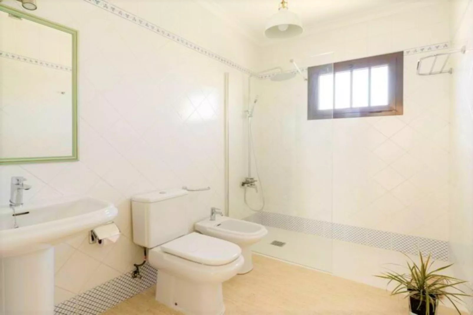 Villa San Blas Superior Chillout 7- Princesa Yaiza-Bathroom