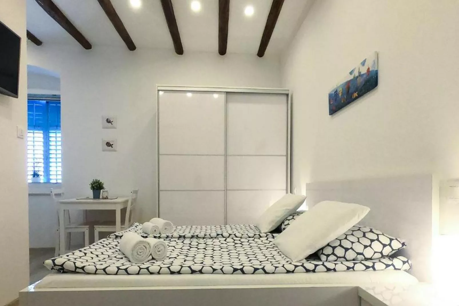 Apartments Blue Lavender - Studio Apartment-Bedroom