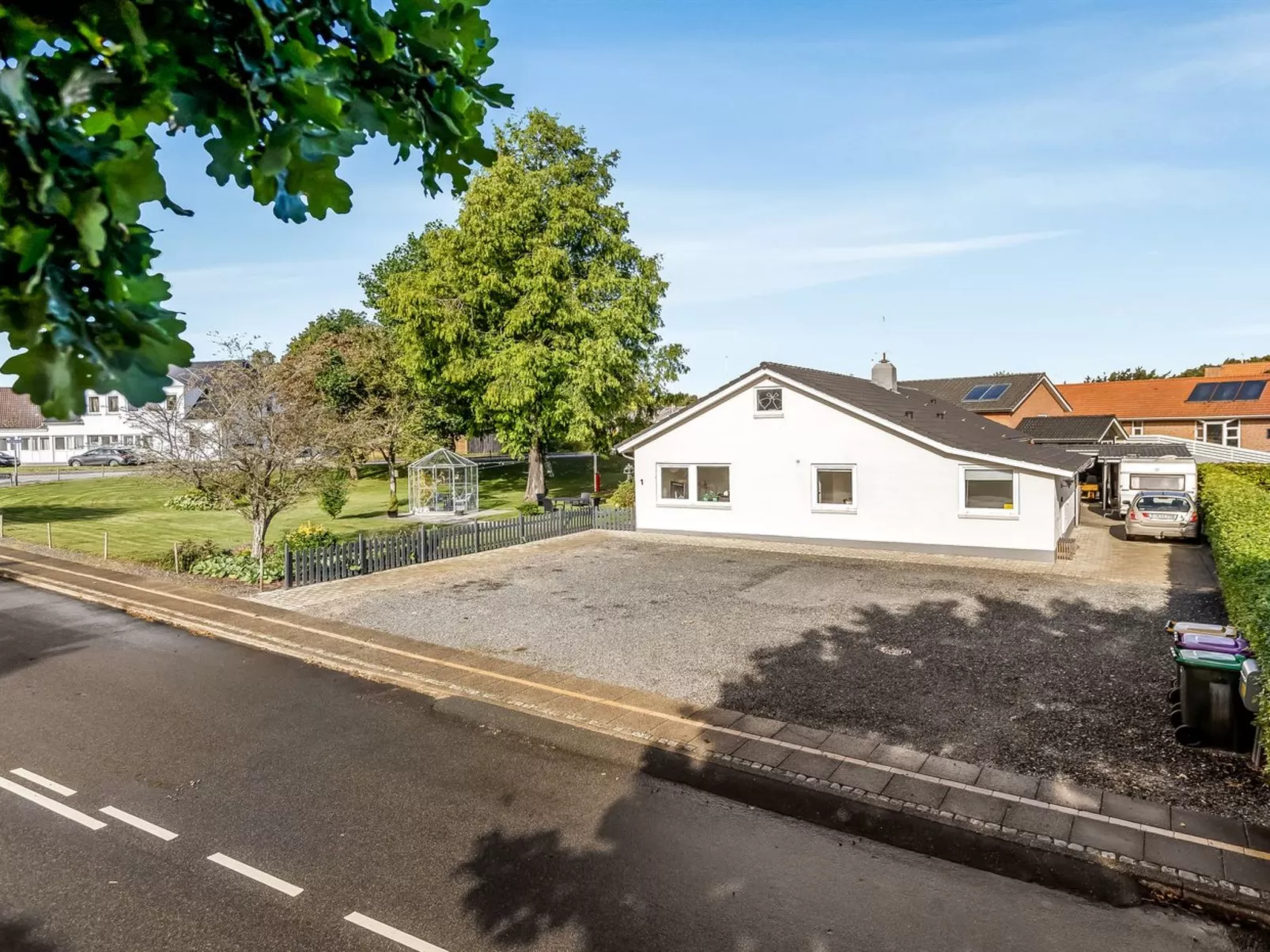 "Ritha" - 30km from the sea-Draußen