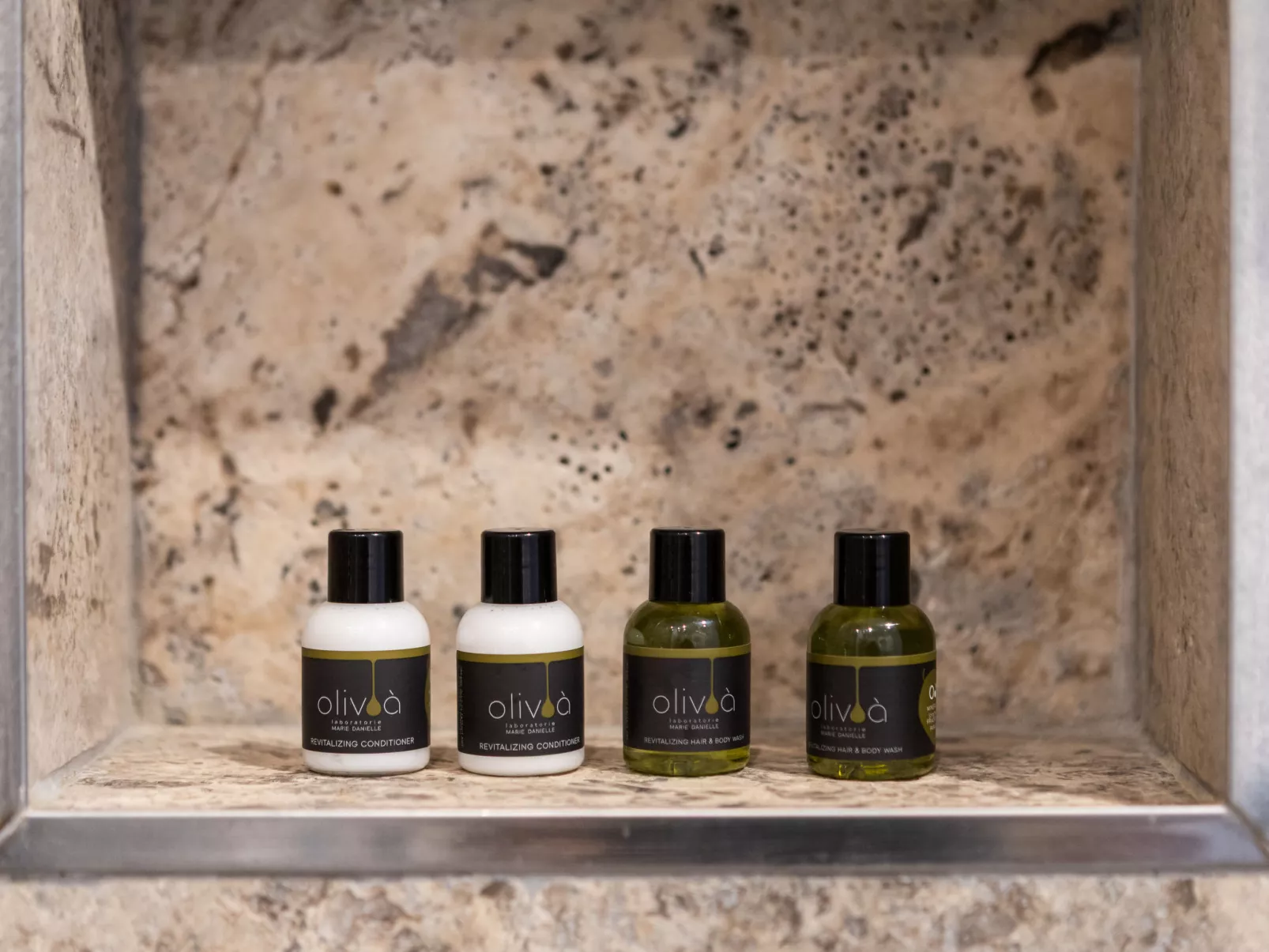 Poggio Piero 2-Drinnen