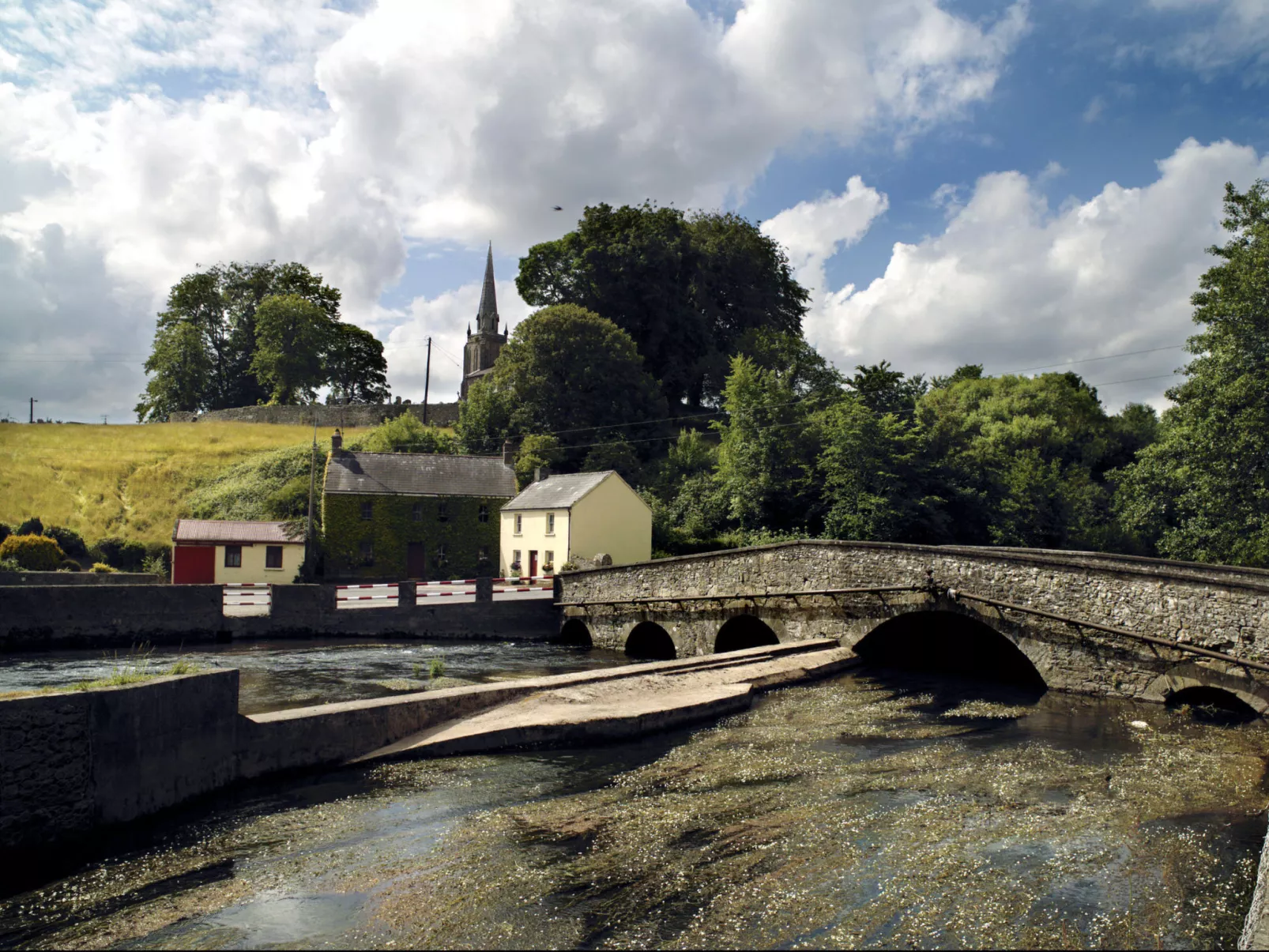 Boherbue (TR1) Holiday Home-Outside