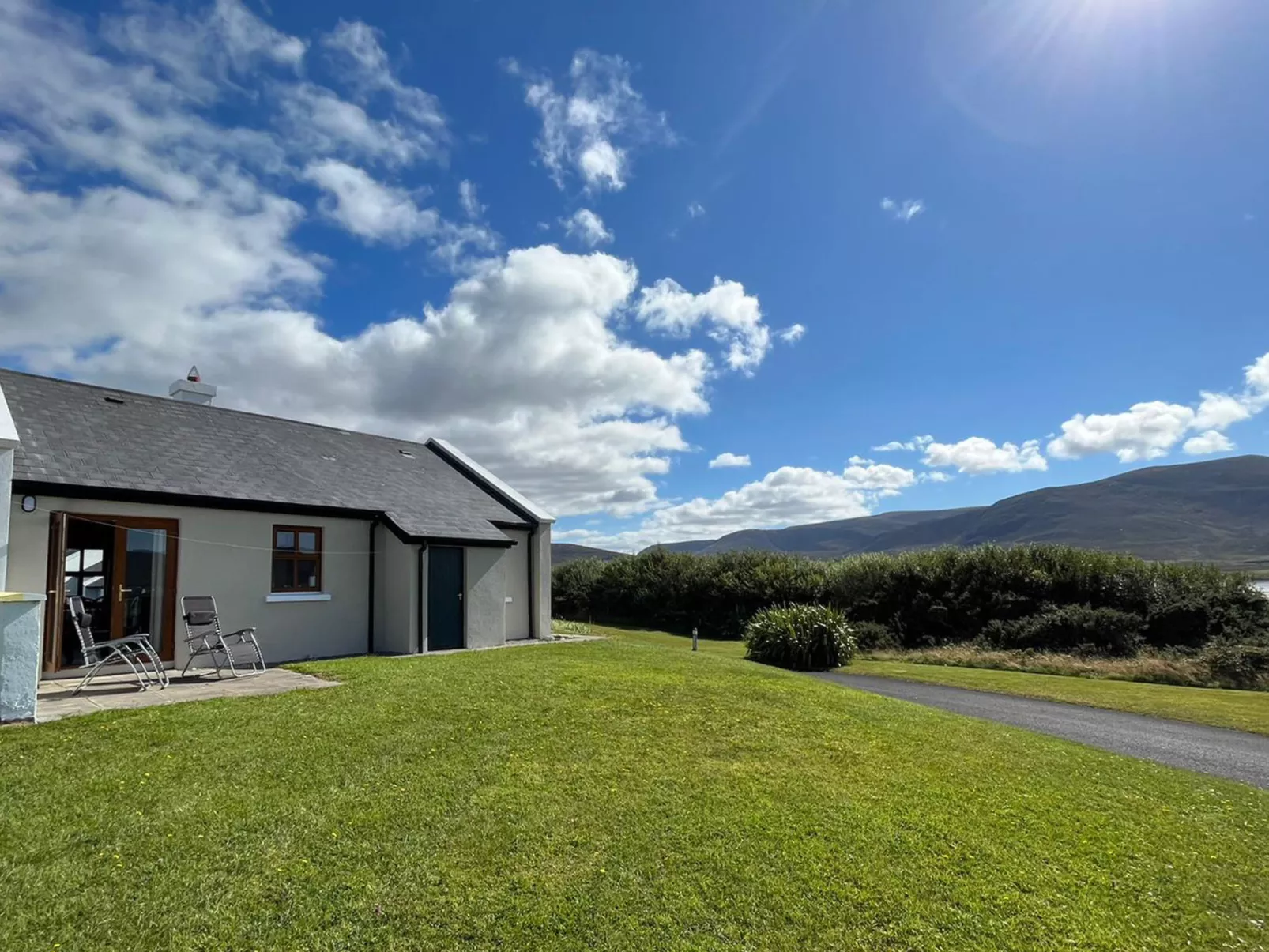 Achill Sound Holiday Village No 11-Dehors