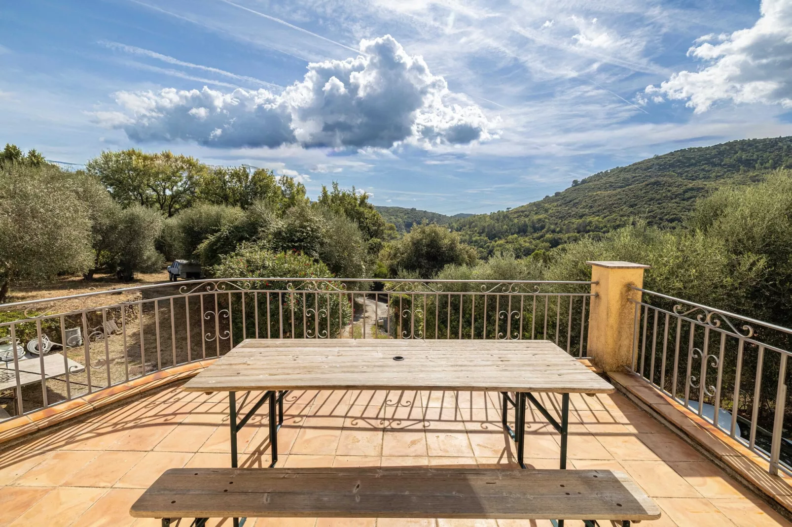 YJ-153-VEYANS-Untagged