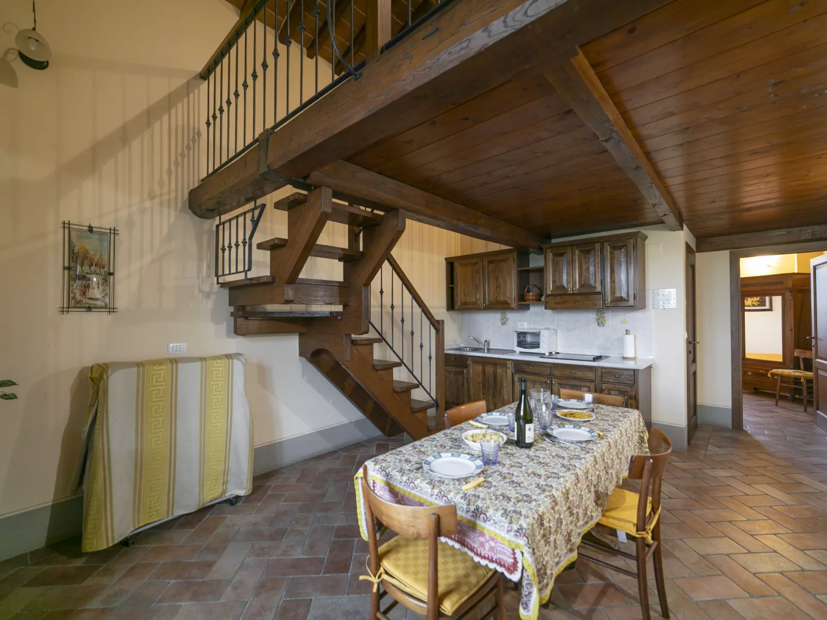 Le Rondini-Inside