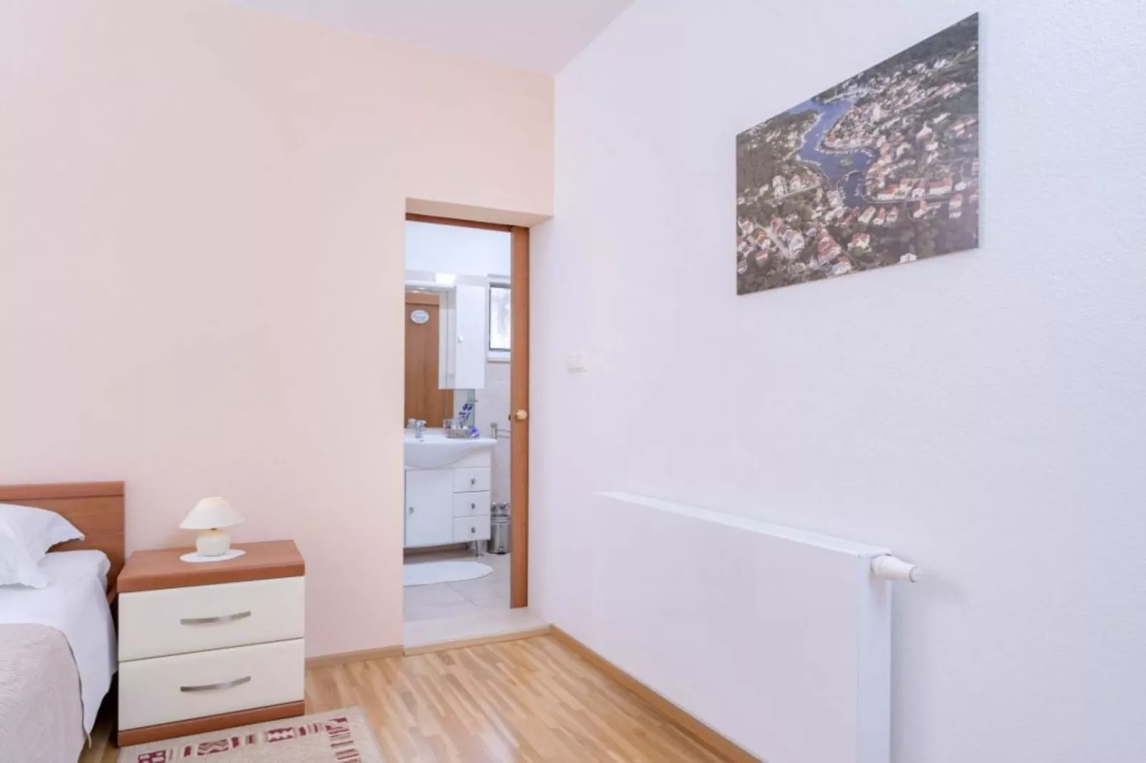 One Bedroom Luxury Apartment with Balcony and Sea View  1-Schlafzimmer