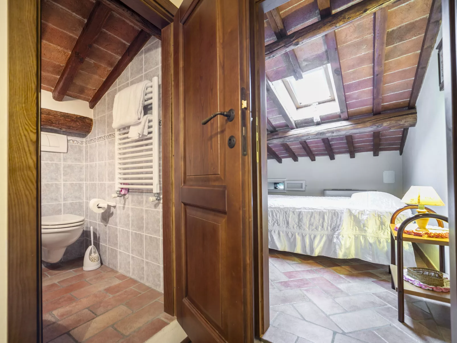 Le Rondini-Inside