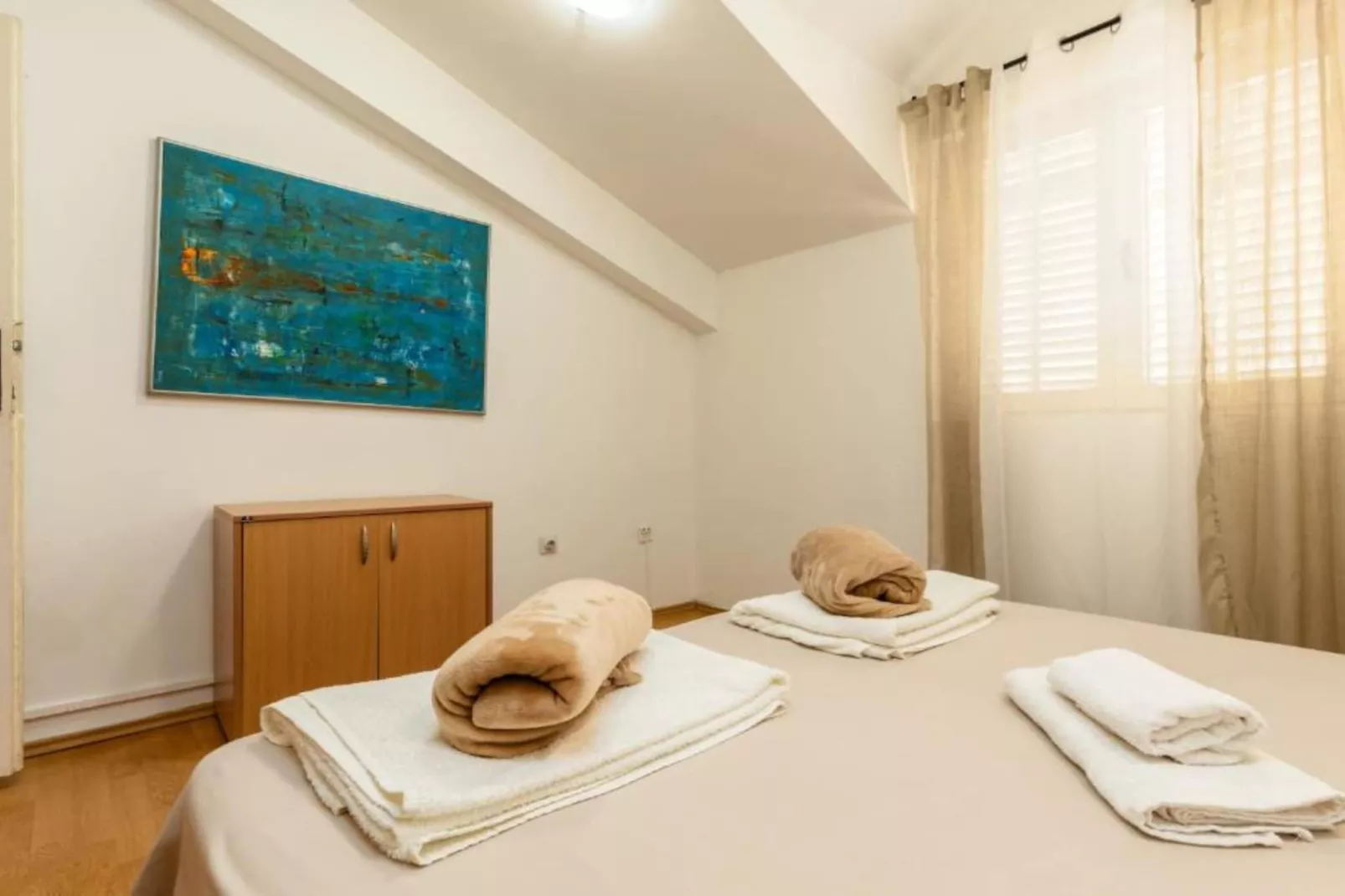 Elegant Apartment with Stunning Boka Bay Panorama - Two Bedroom Apartment-Chambre