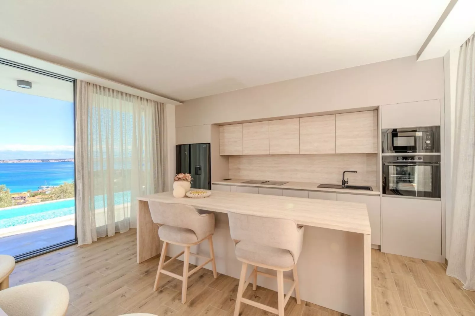 Holiday Home Good Life-Kitchen