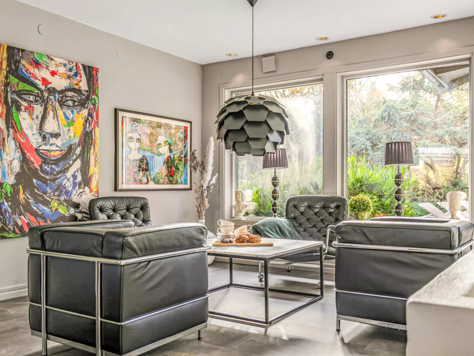 Frösakull Paradiset-Dedans