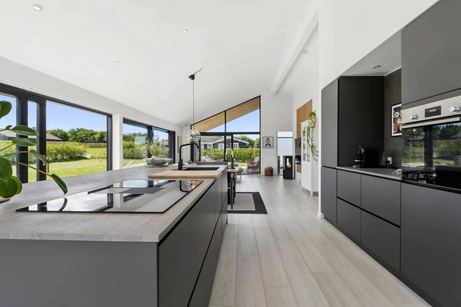 5 star holiday home in Humble-Indoor