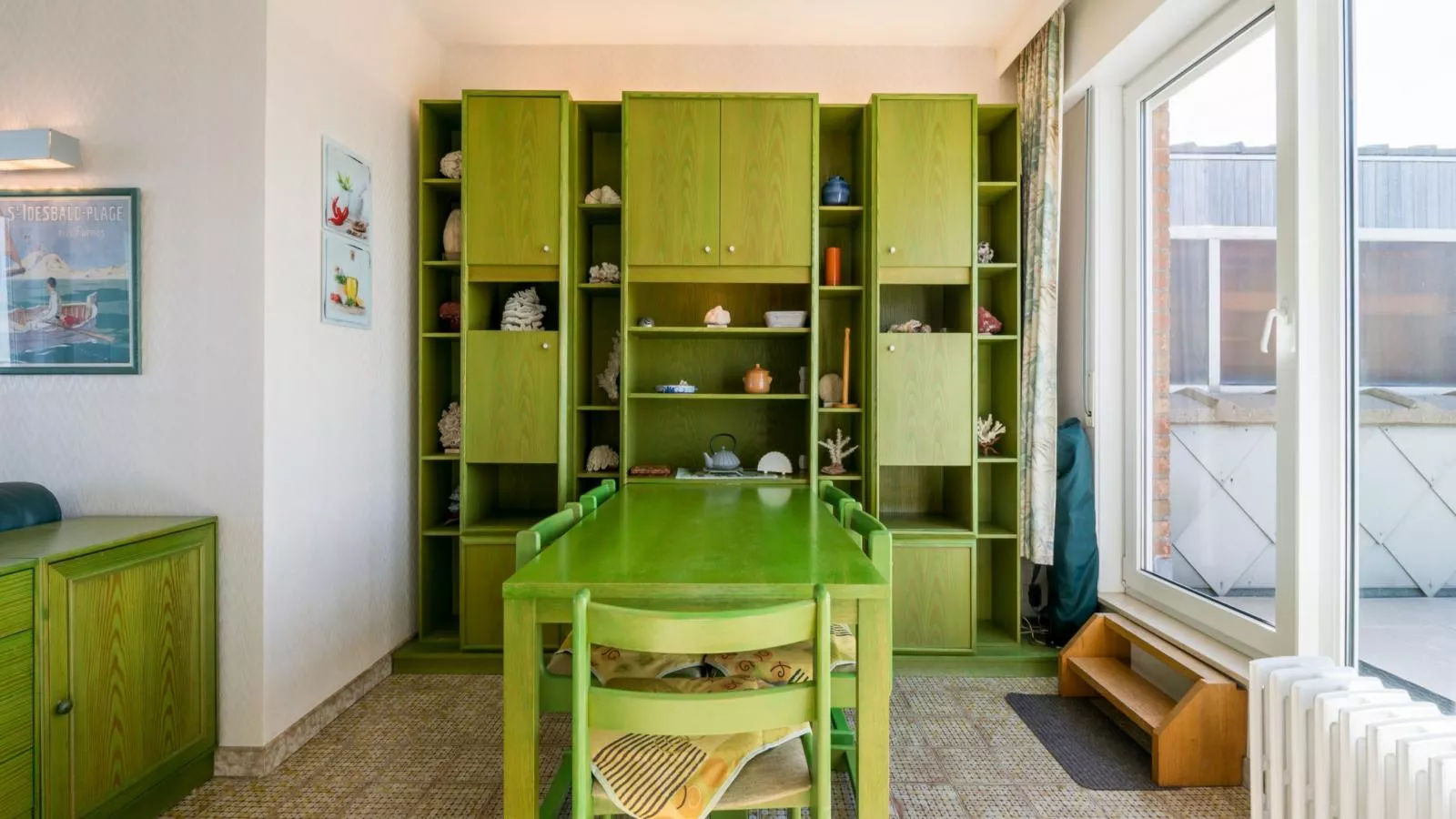 Zeezicht 7e-Dining room