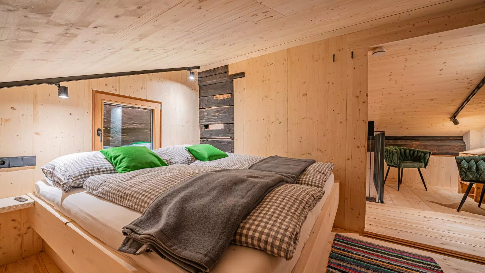 Raneburg 4 Almhaus-Schlafzimmer