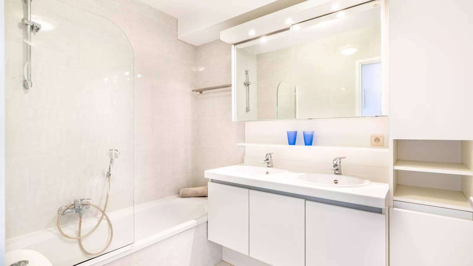 Monti gelijkvloers-Salle de bain