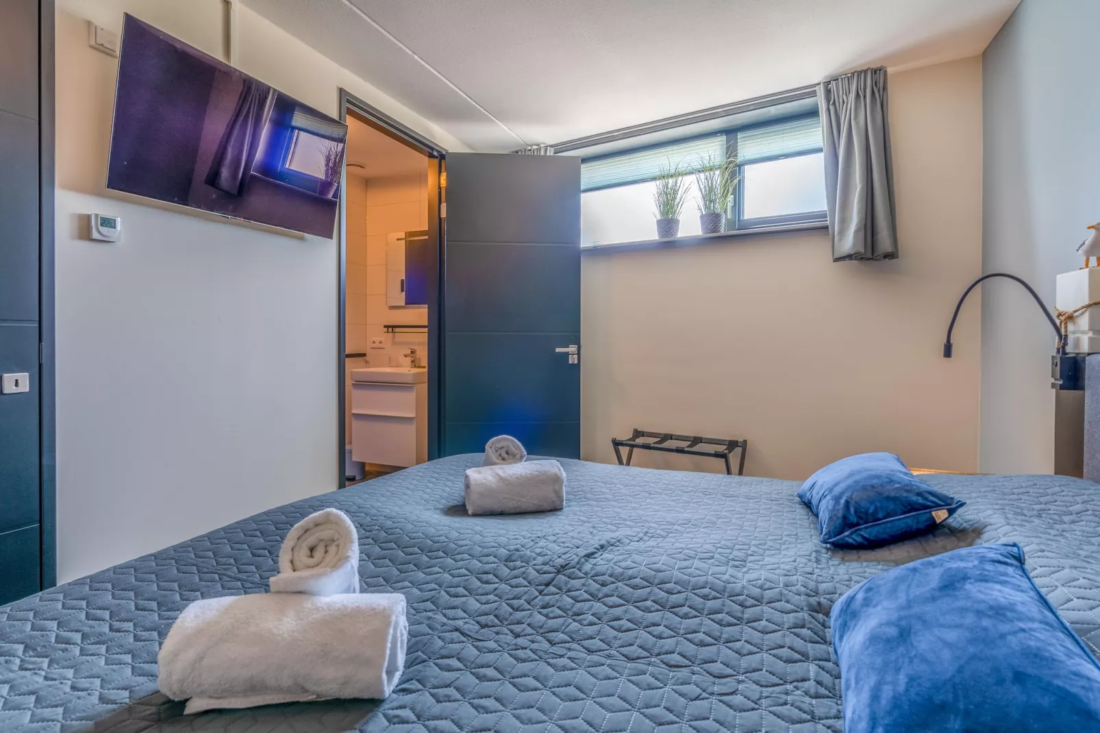 Waalerburght 18-Bedroom