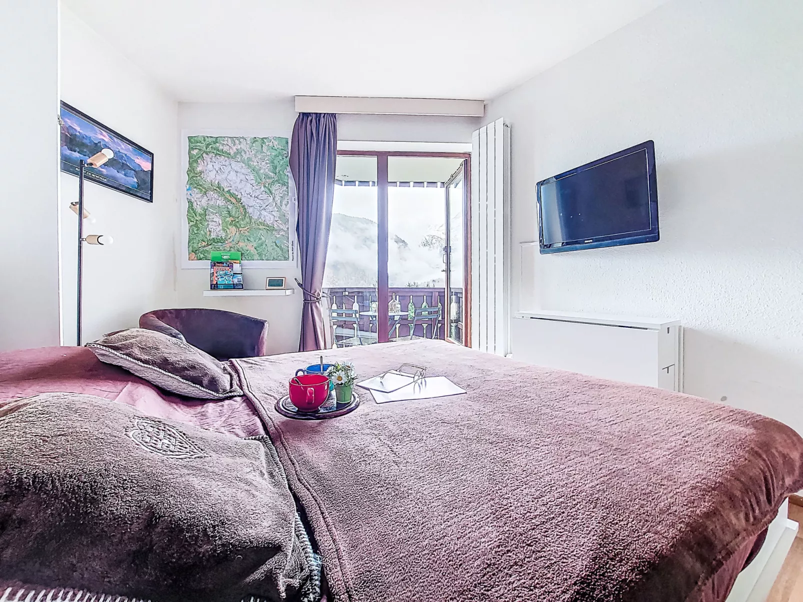 L'aiguille noire-Dedans