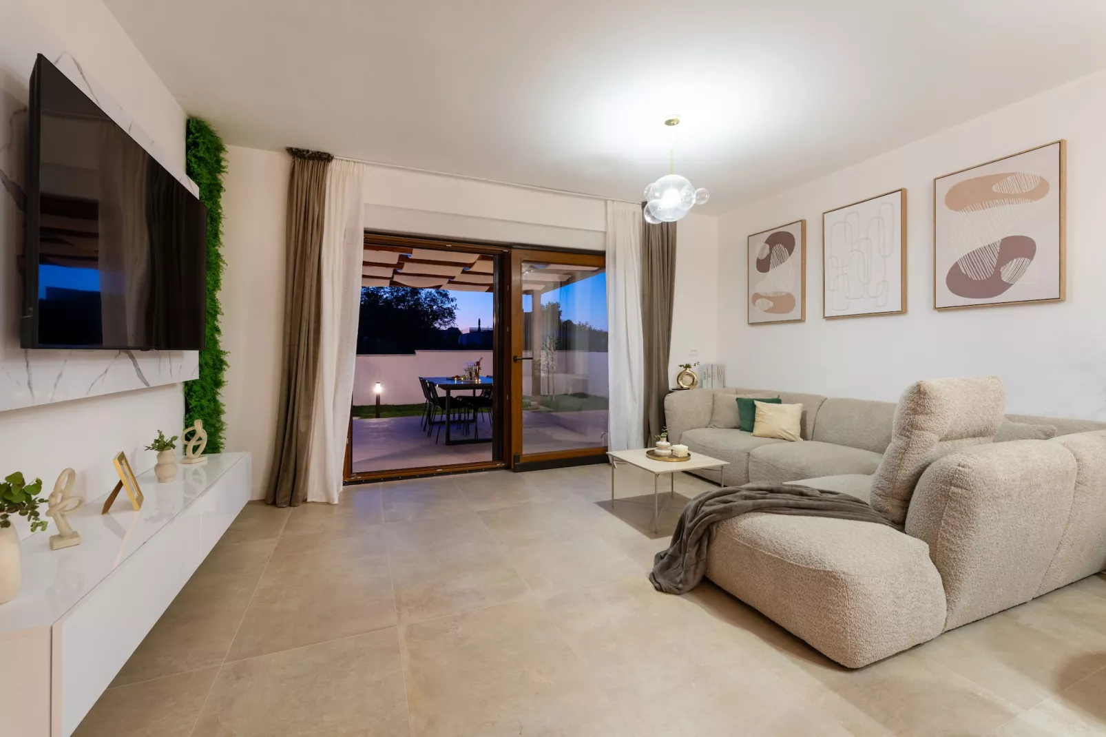 Luxury Villa T&T-Wohnzimmer