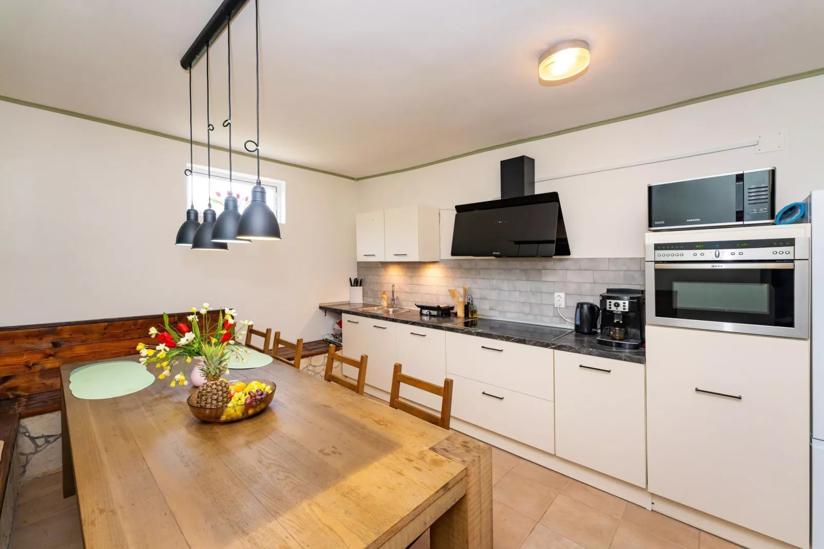 Holiday home Burgija-Cuisine