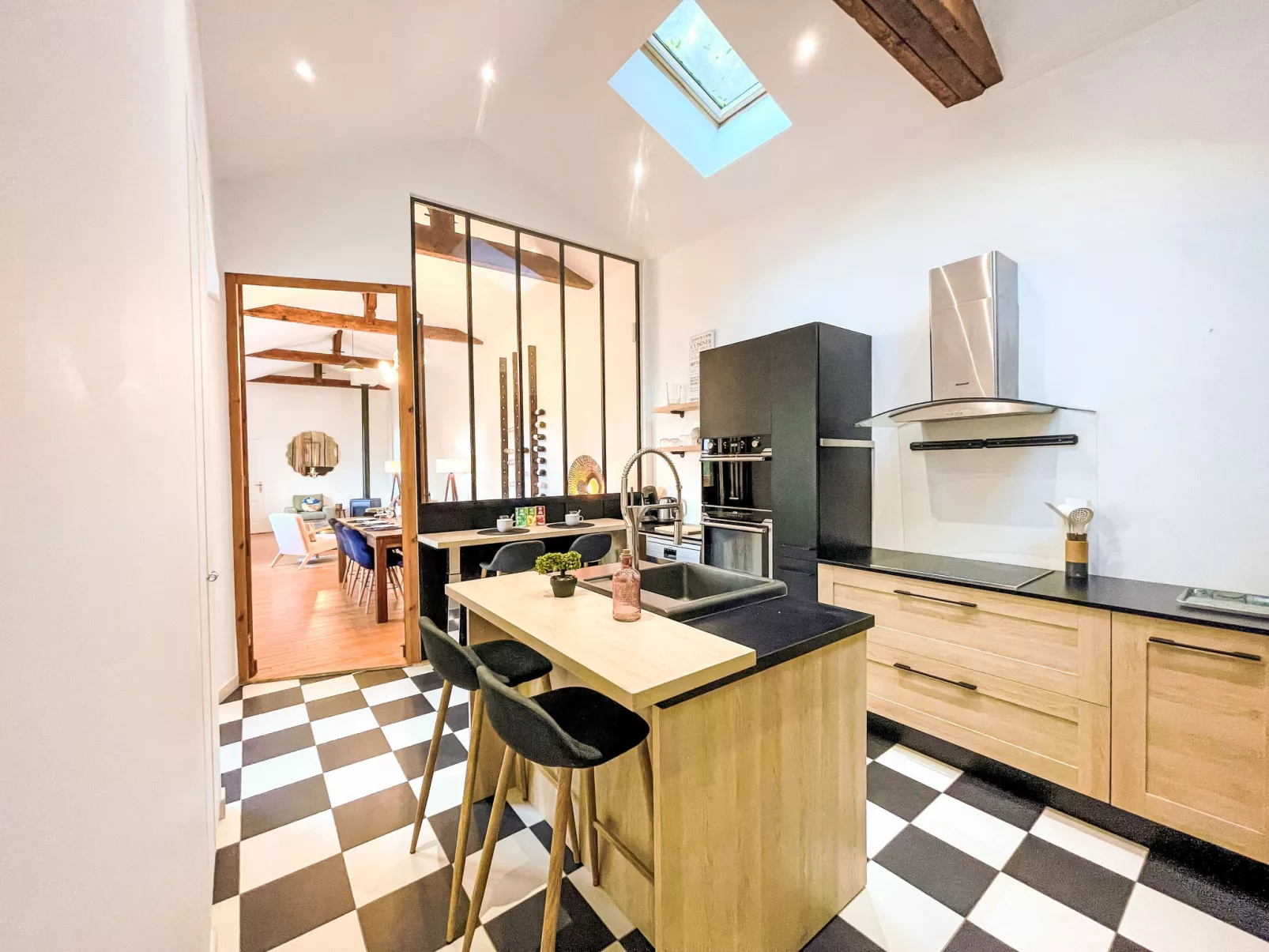 Côté Bassin-Drinnen