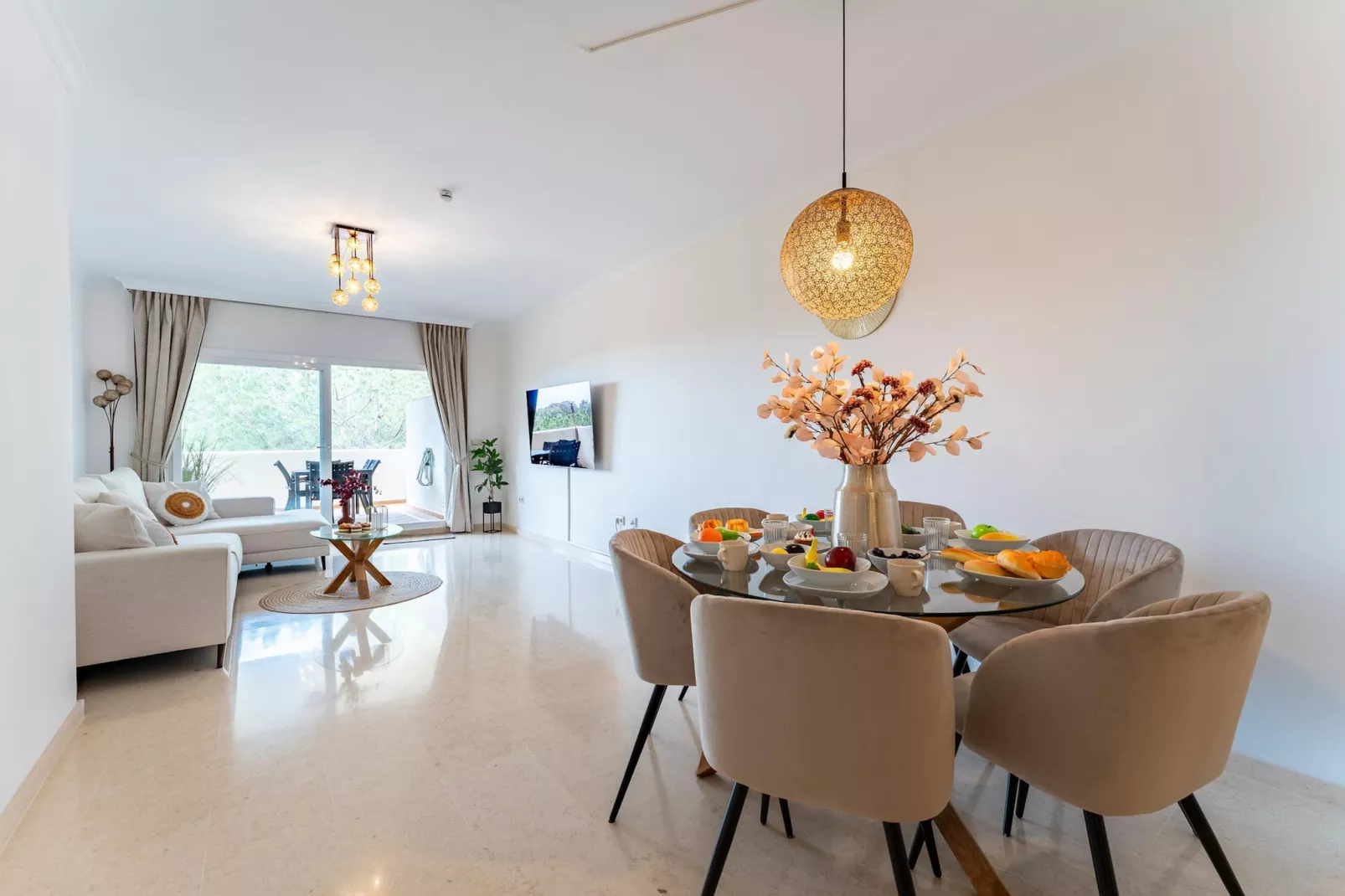 CT 375 - Faro's Cozy Dream in Elviria - Marbella-Esszimmer