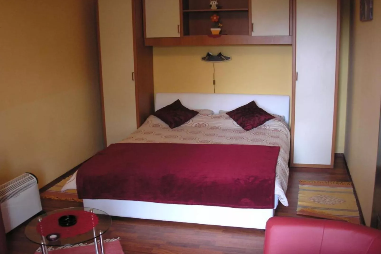 Rooms Zeko - Comfort Double Room with Terrace and Kitchenette-Bedroom