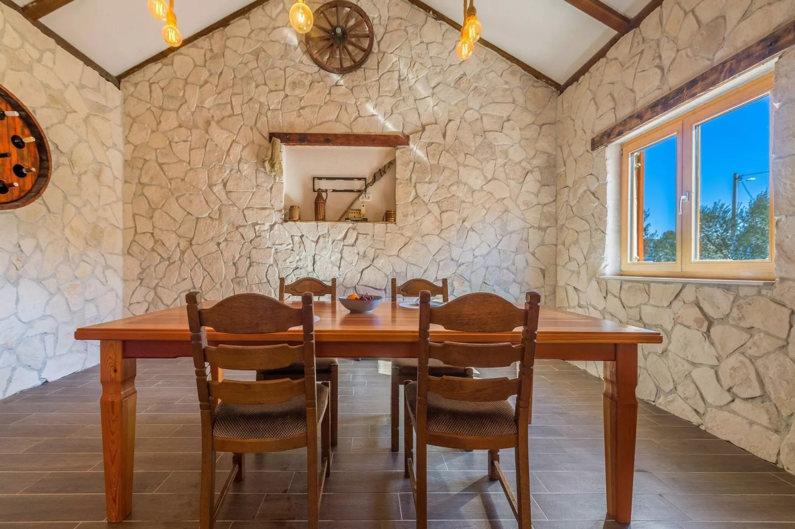 Holiday home Barba-Dining room