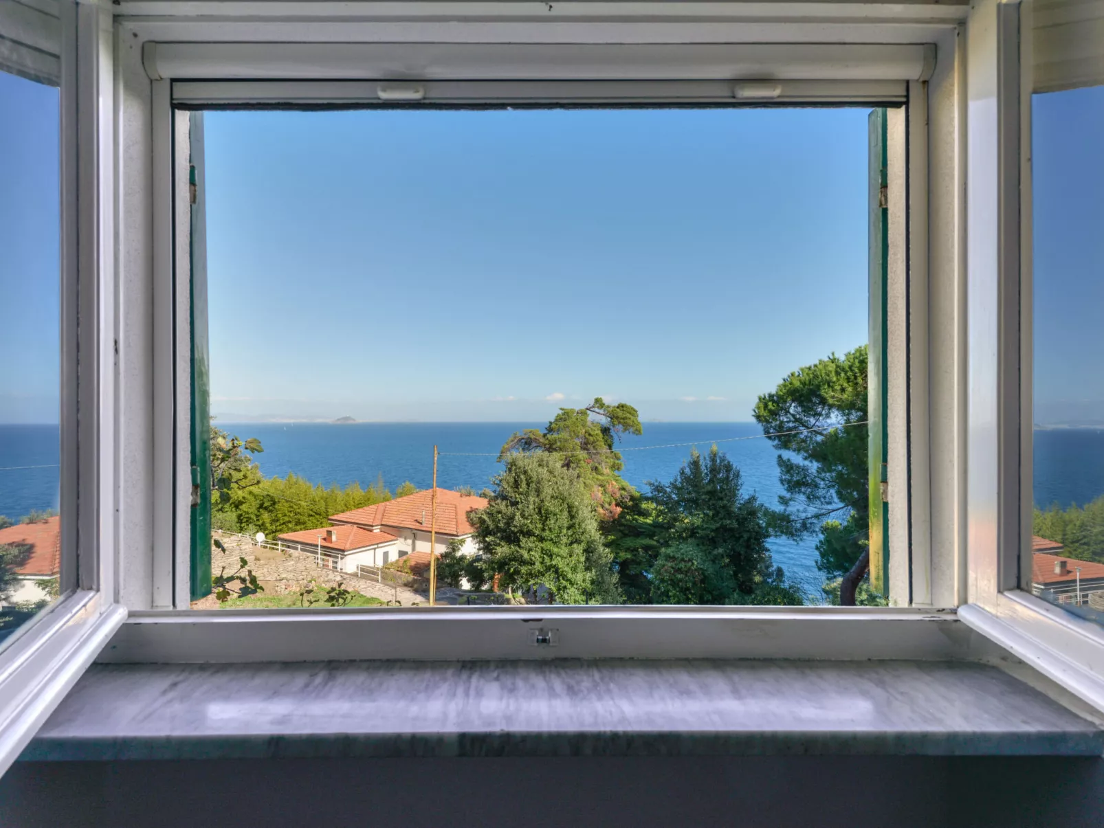 Casina Solu-Draußen