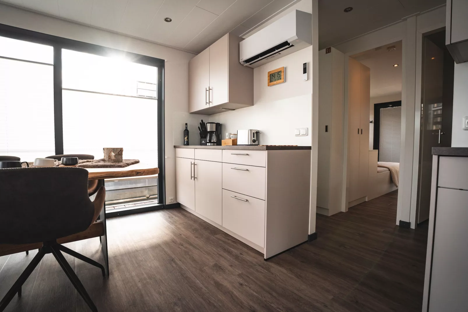 Hausboot in Höxter-Cuisine