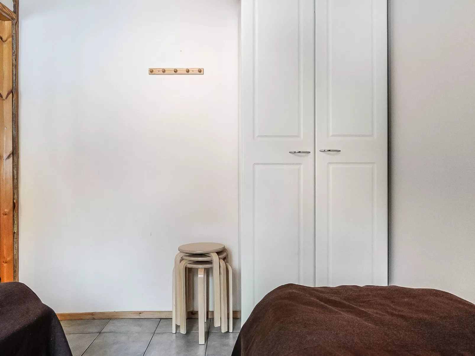 Kantapää d3-Dedans