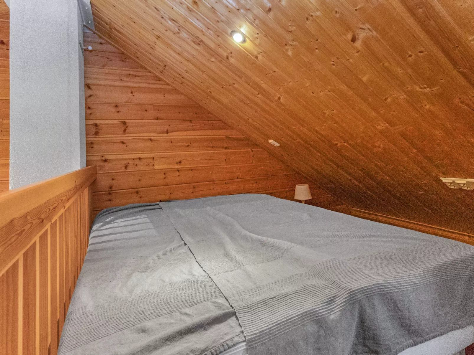 Kultapiisku 2-Drinnen