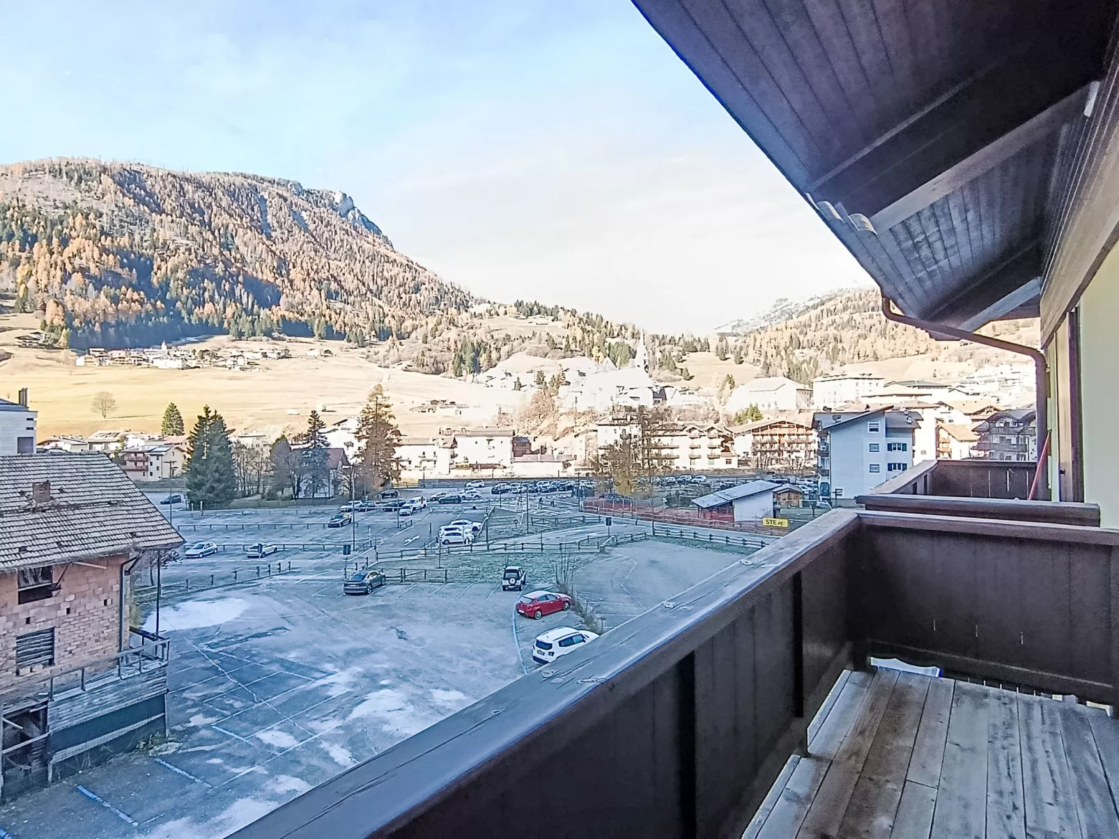 Nuccia Navalge-Outside