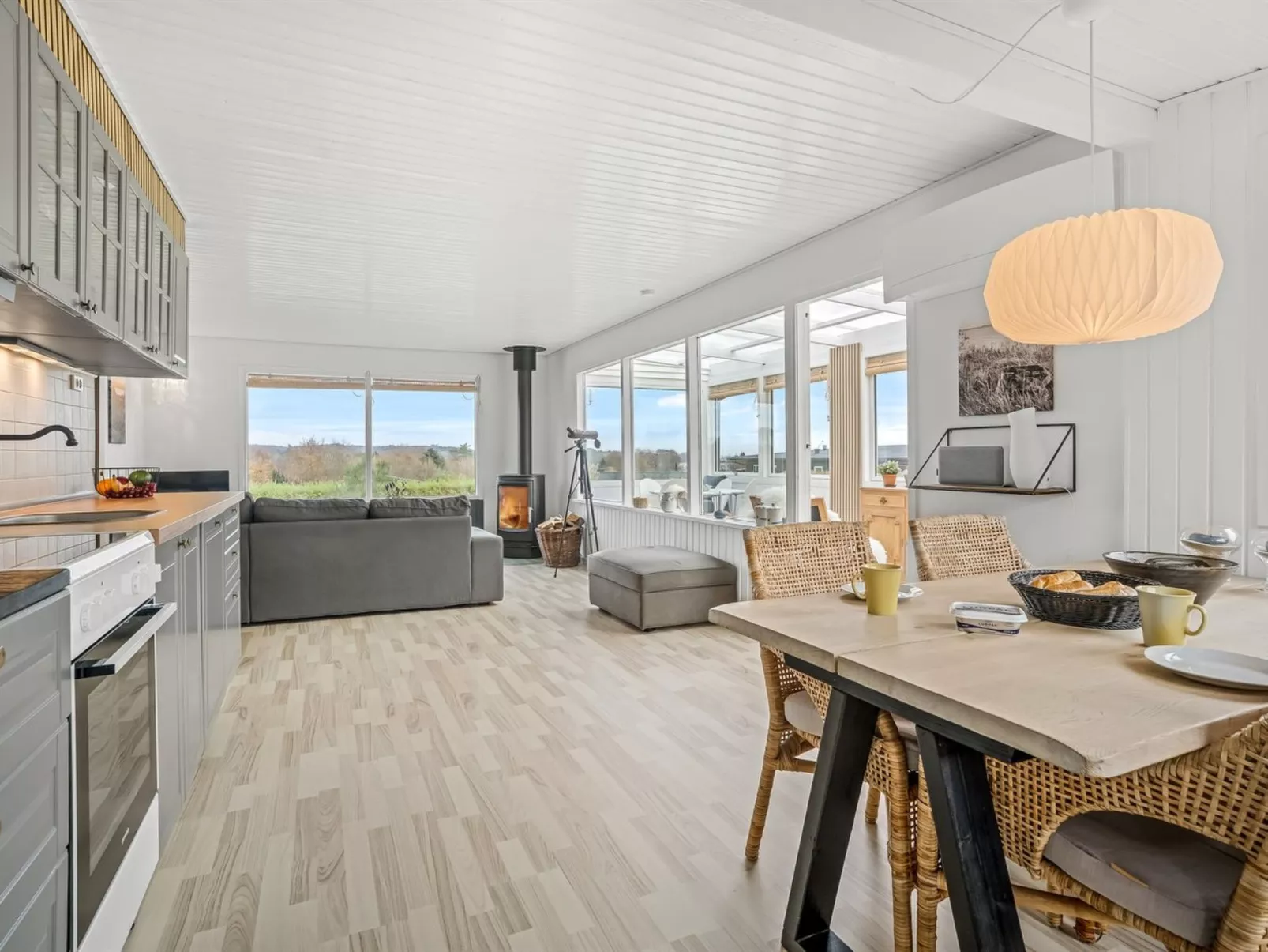 "Hjalma" - 250m to the fjord-Dedans