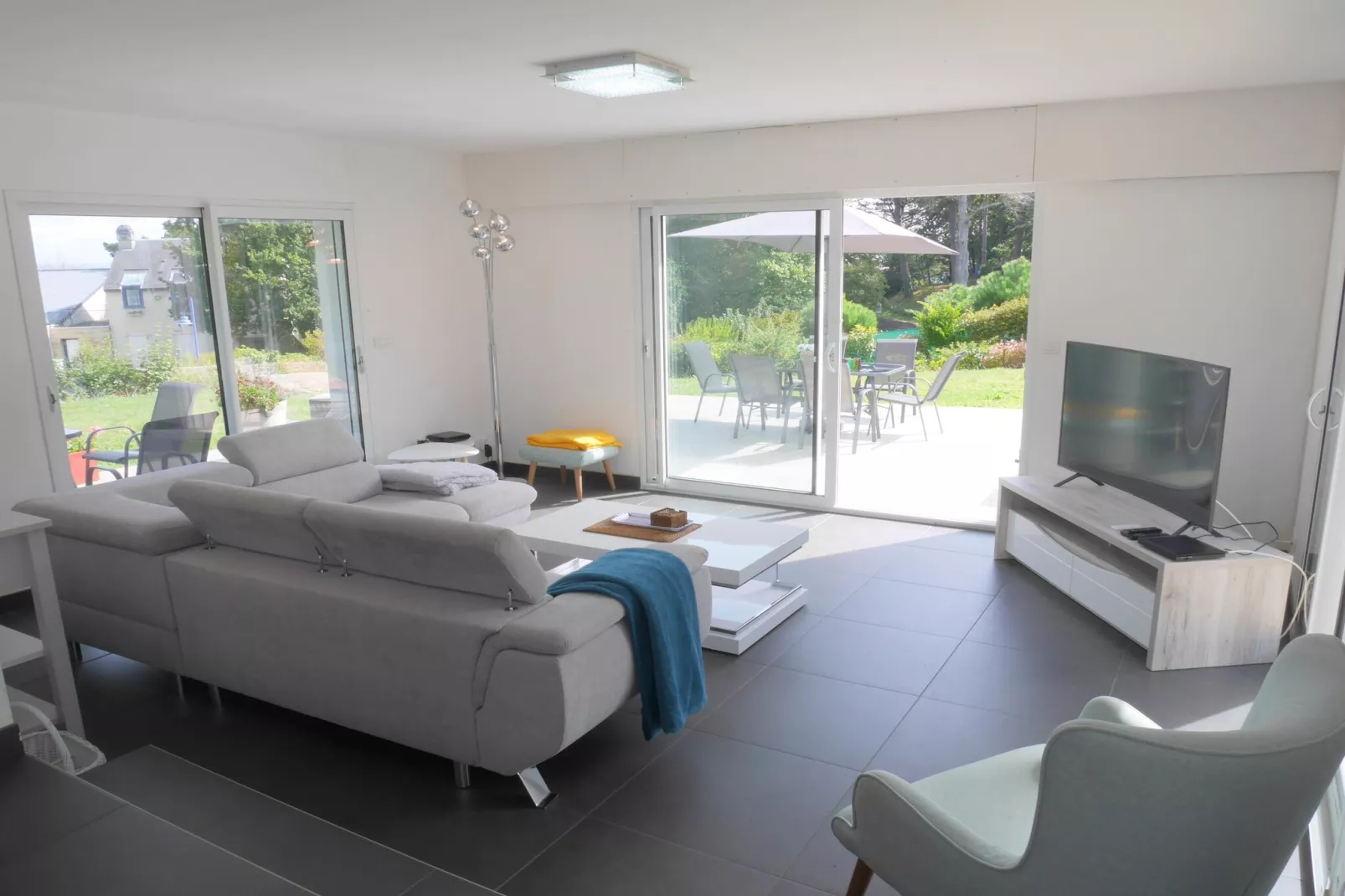 Komfortables Ferienhaus in Douarnenez-Tréboul-Wohnzimmer