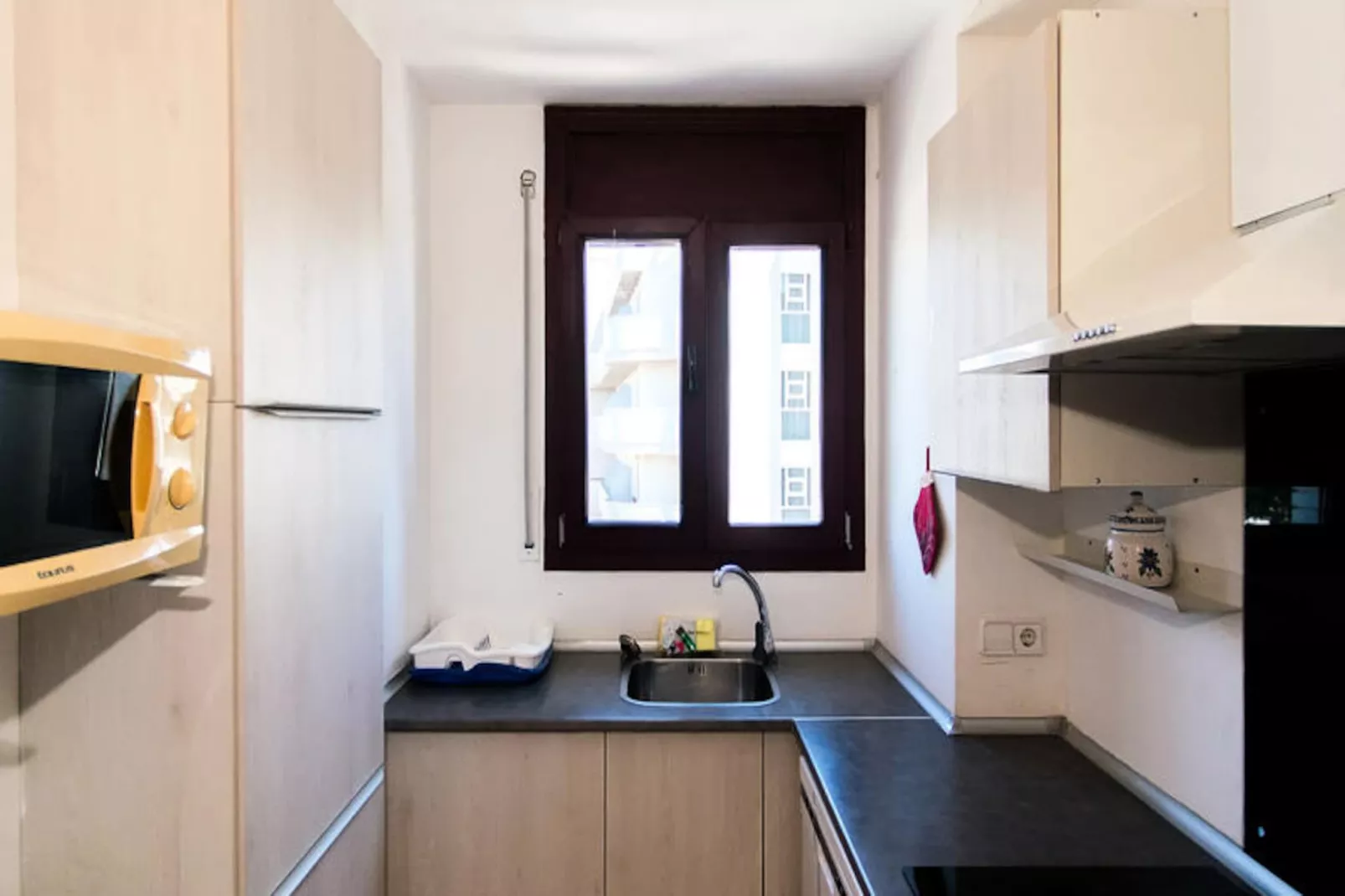 Appartements à Roses-Untagged