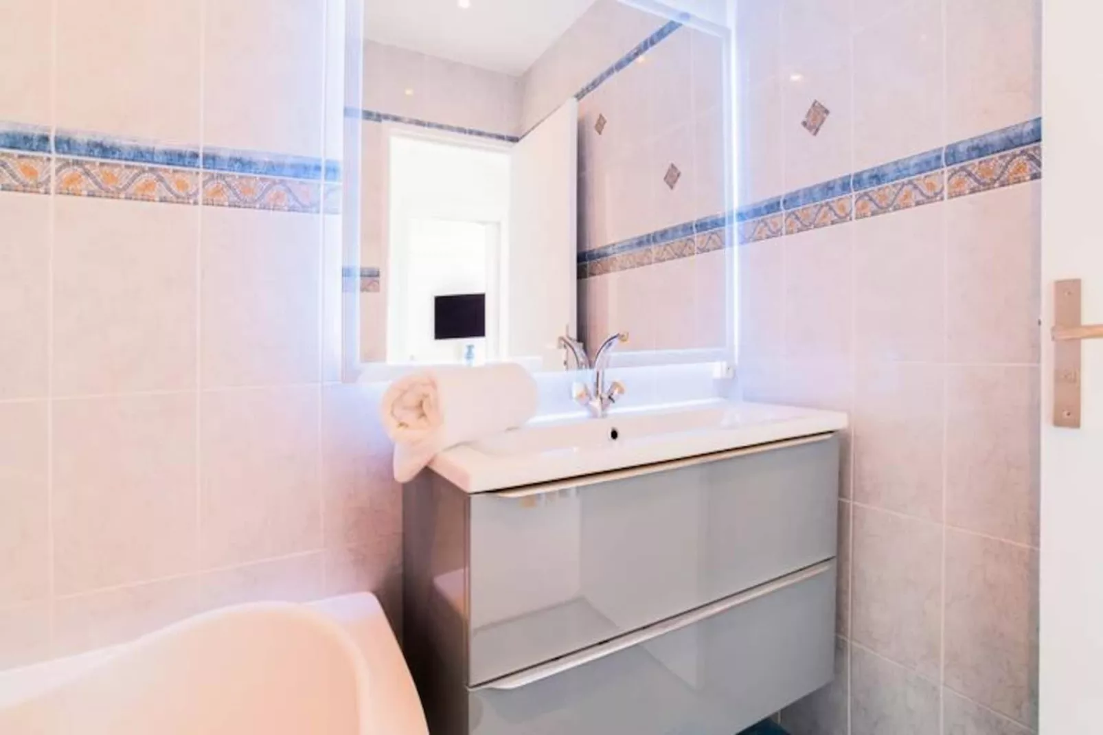 Résidence 3p Avec Terrasse, Vue Mer, Piscine Et Parking-Untagged