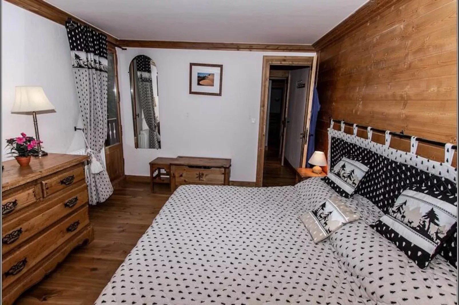 Résidence Roche De Fours-Nicht zugeordnet