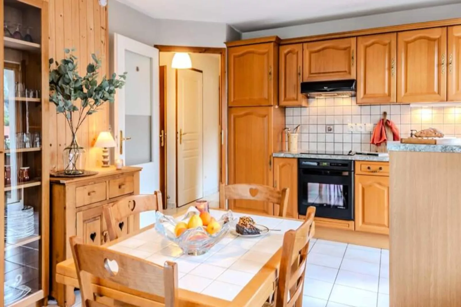 Slow Chalet Th&ocirc;nes: Lac & Montagne -15 Min Ski - Ascenseur, Balcon, Parking-Untagged