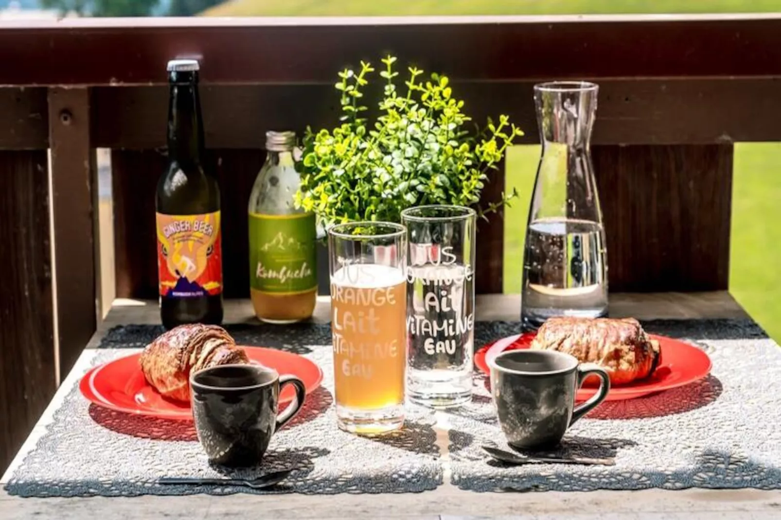 Slow Chalet Montblanc Soleil Sur Les Pistes Ascenseur Balcon, Vue, Parking-Untagged