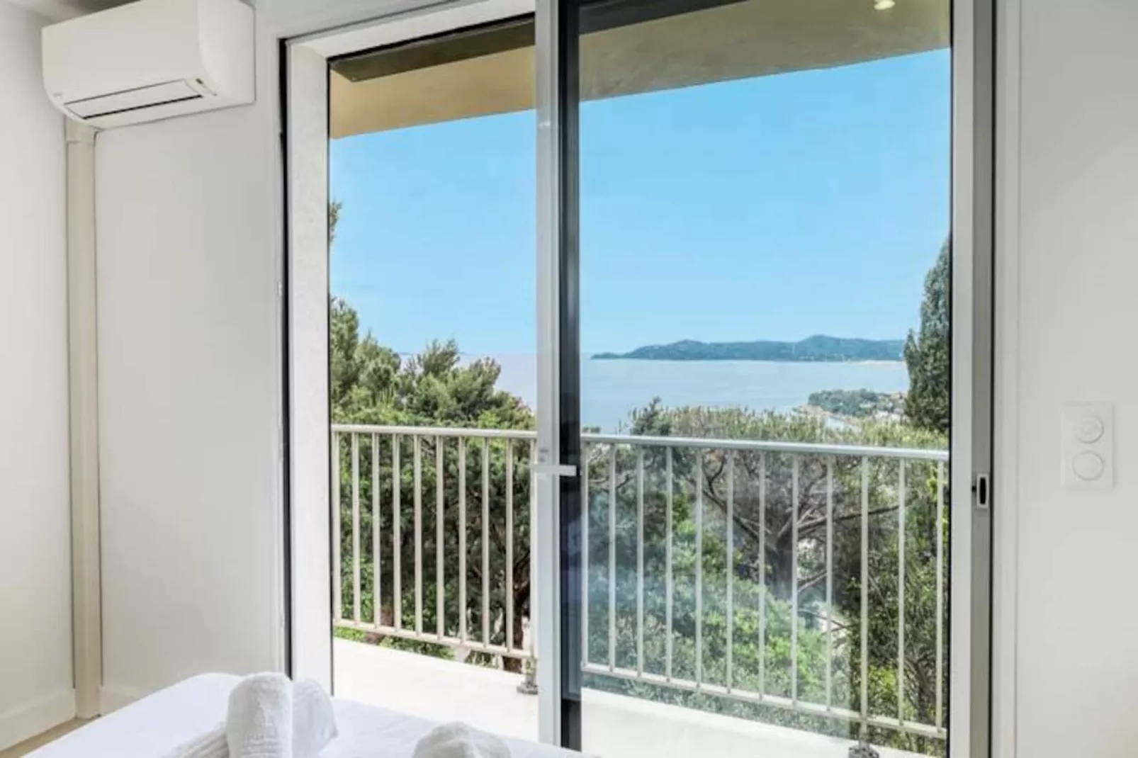 Résidence T2 R&eacute;nov&eacute; Avec Vue Mer Et Grand Balcon &ndash; Aiguebelle, Le Lavandou-Non tagué