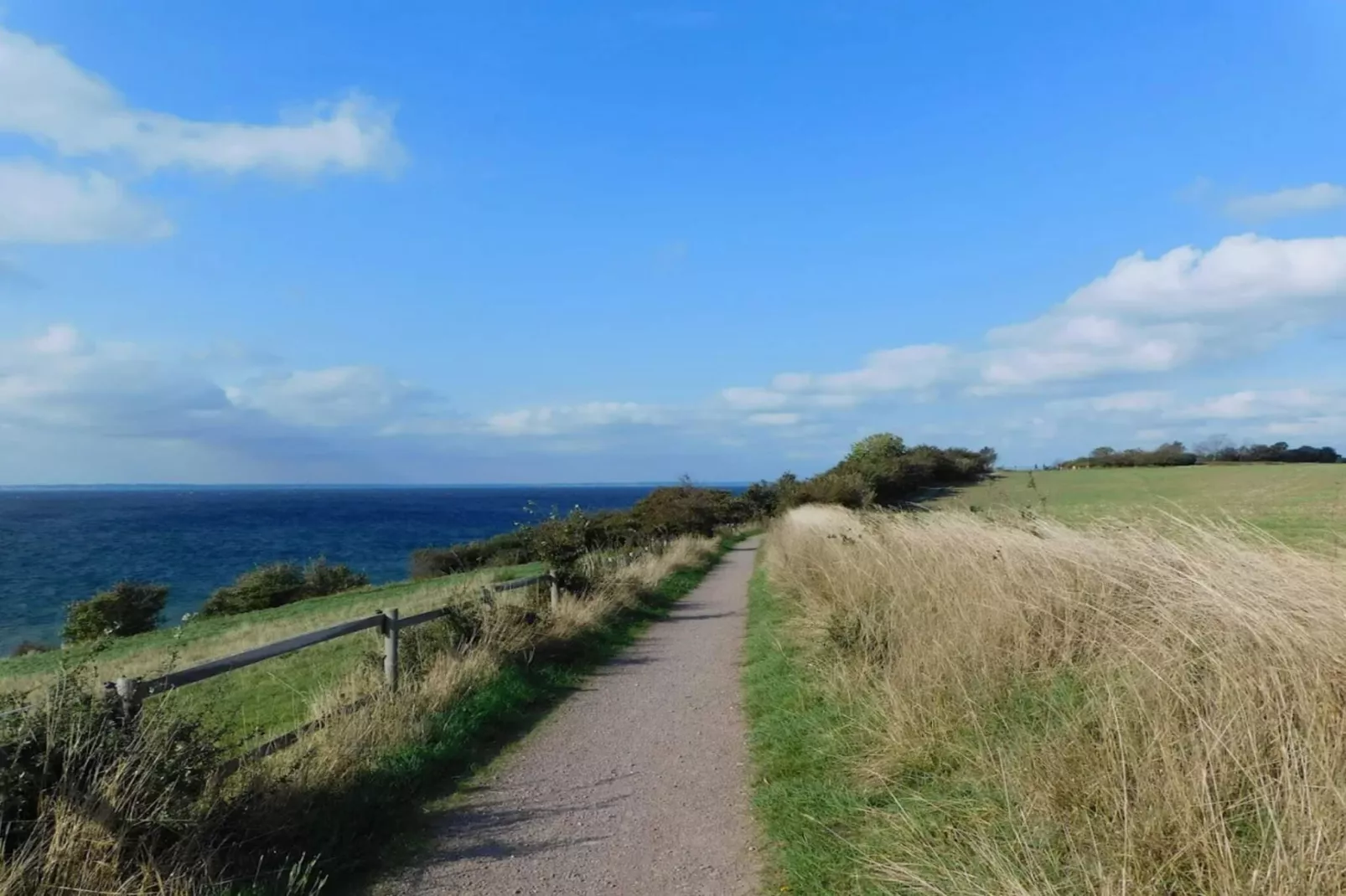 Villa de Bord de Mer elegante a Ven-By Traum-Vue sur l'eau