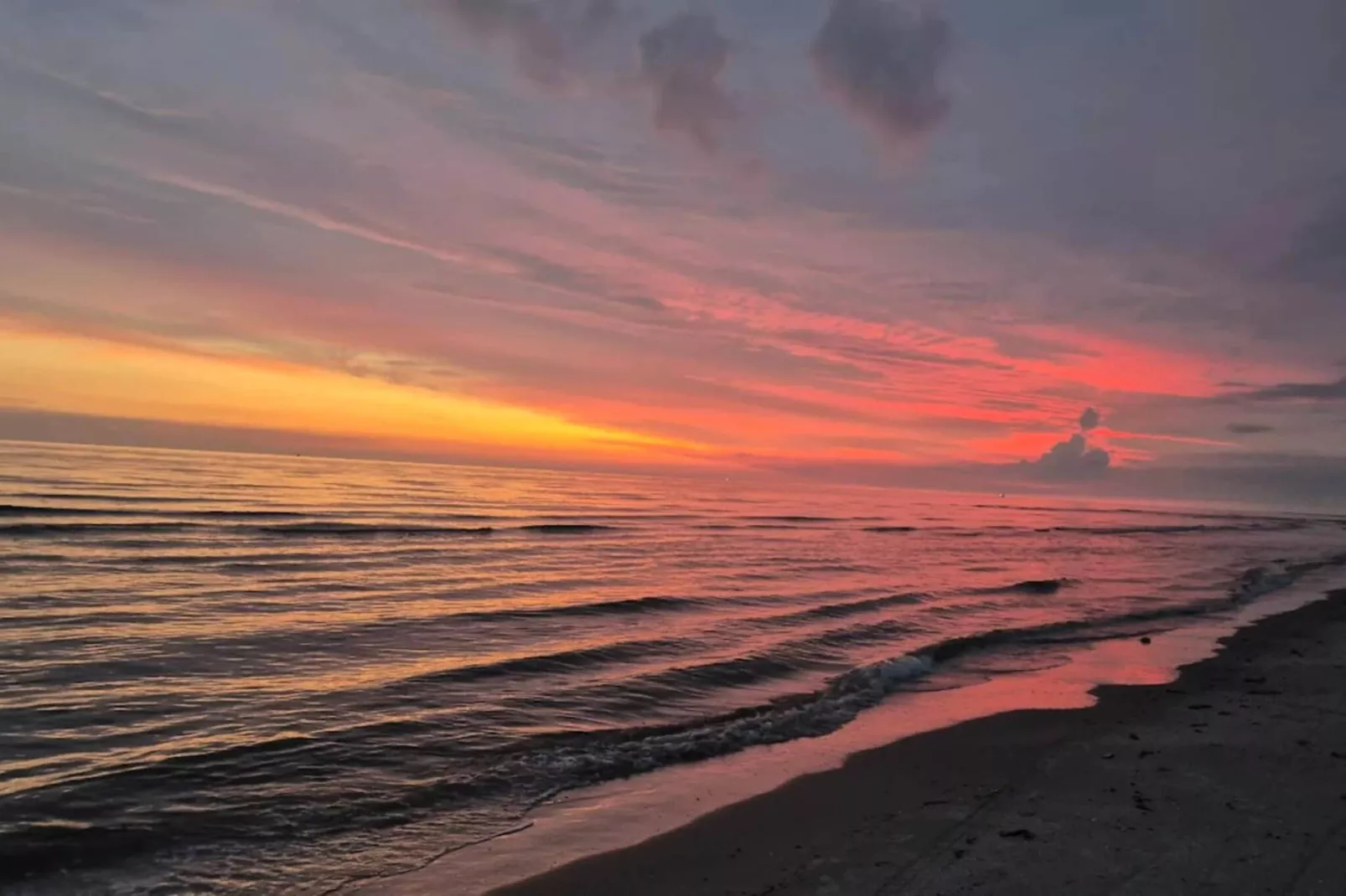 Luxury Retreat near Beach - By Traum Ferienwohnungen-Water view