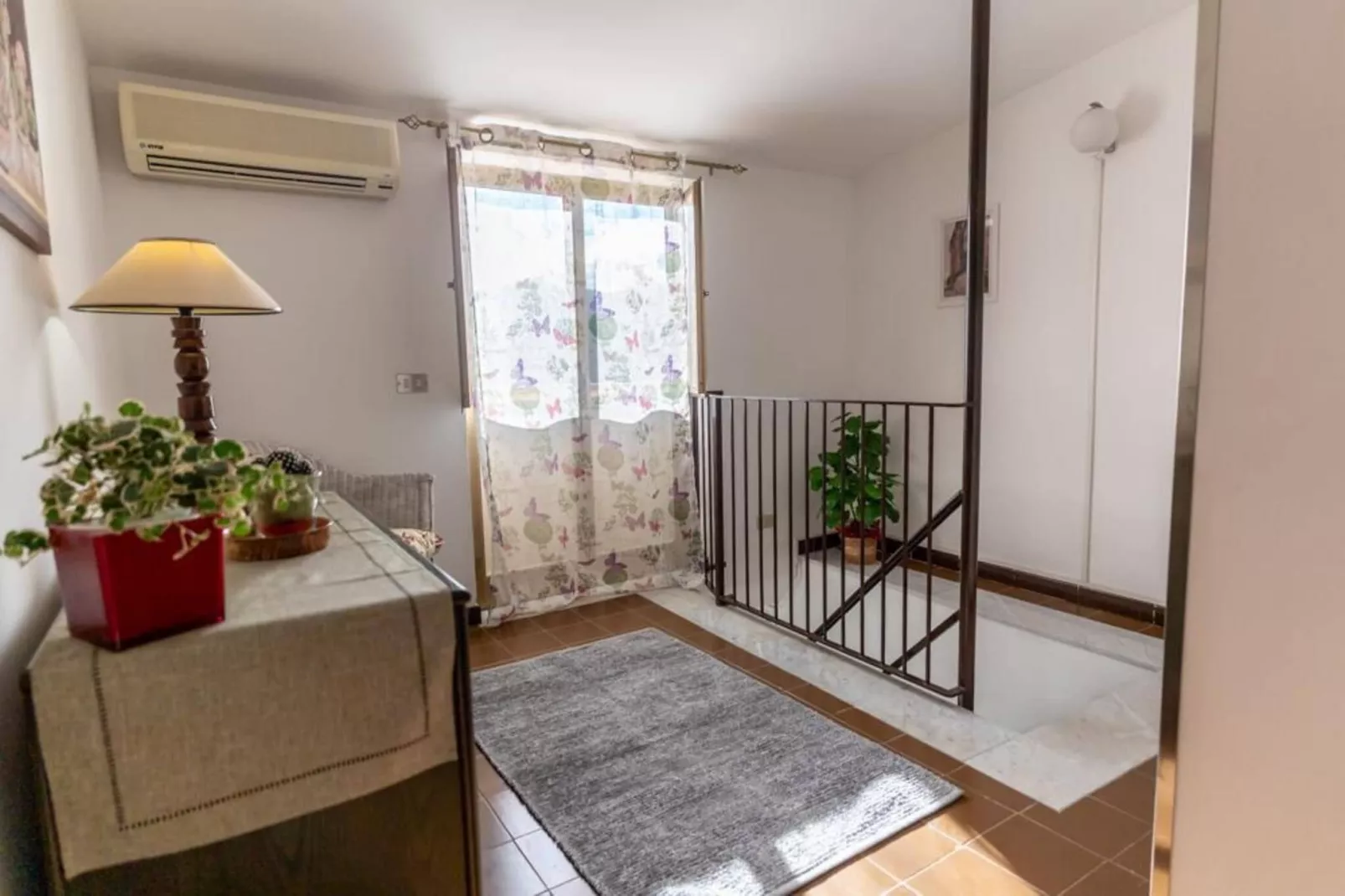 Ferienhaus Casa Mamma Maria Francavilla di Sicilia-Flur