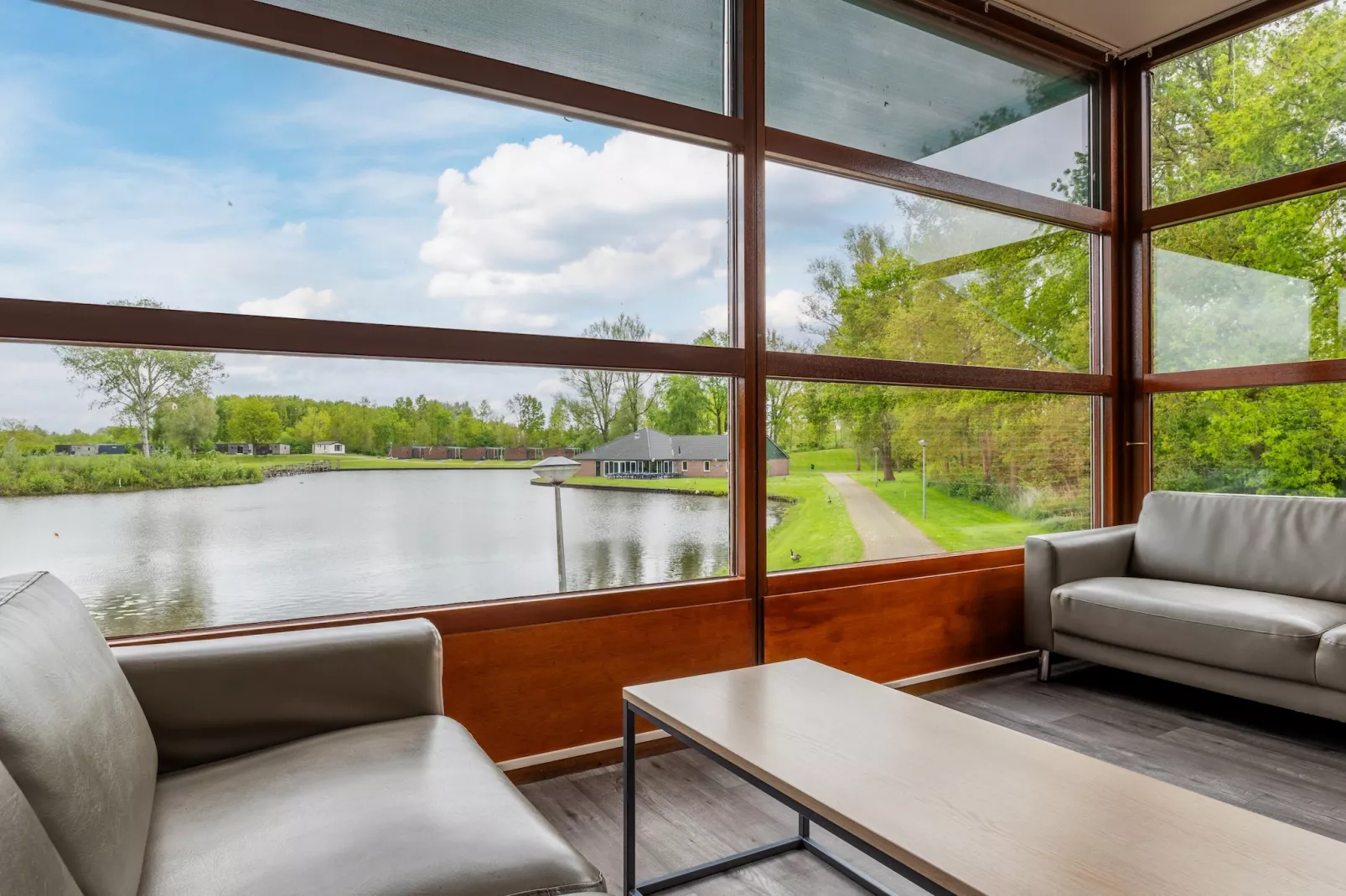 Hunzepark 10-Terrace balcony