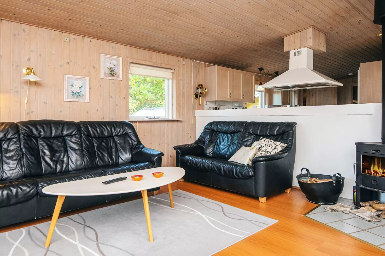 6 person holiday home in Knebel-By Traum-Indoor