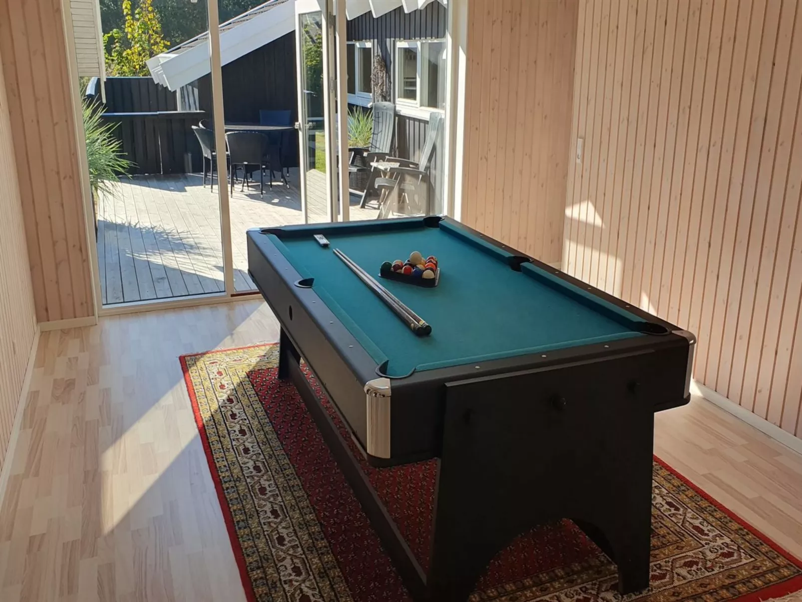 "Harriet" - 800m from the sea-Dedans