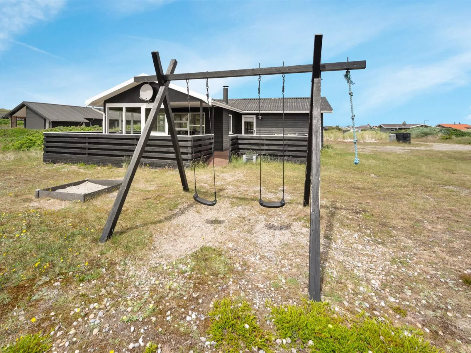 "Veetrikki" -  from the sea-Draußen