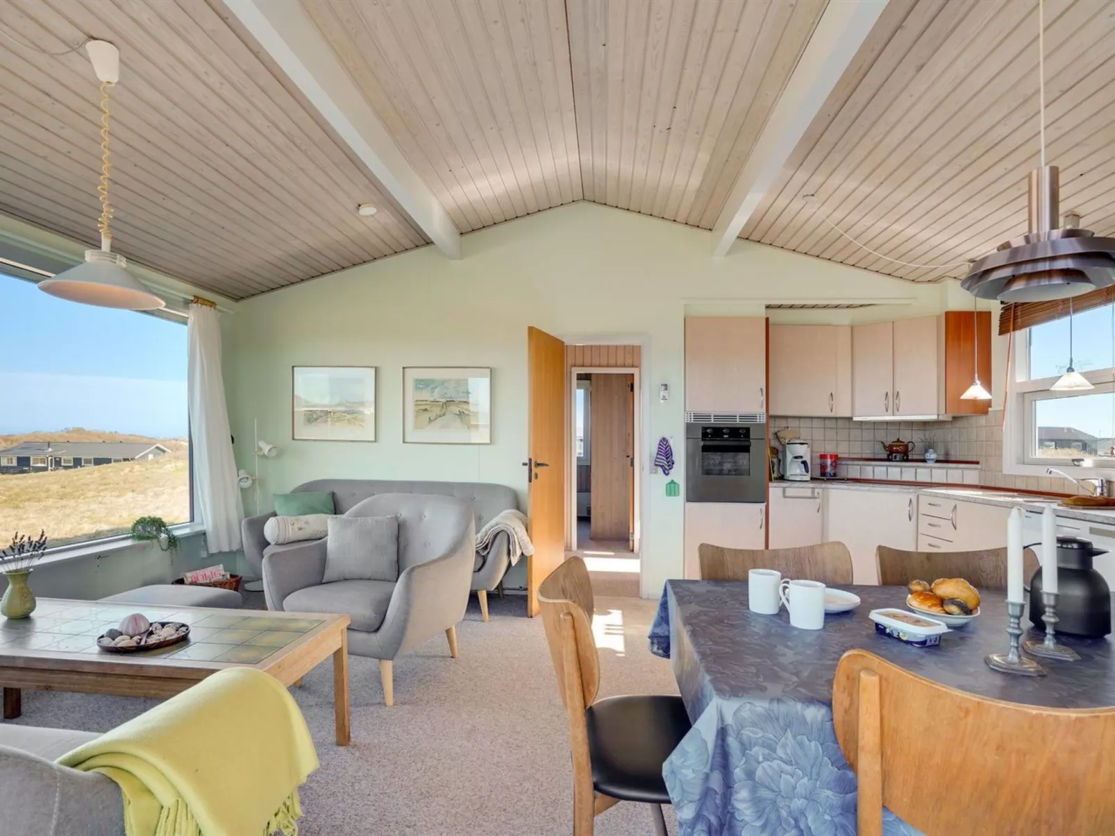 "Asger" - 50m from the sea-Drinnen