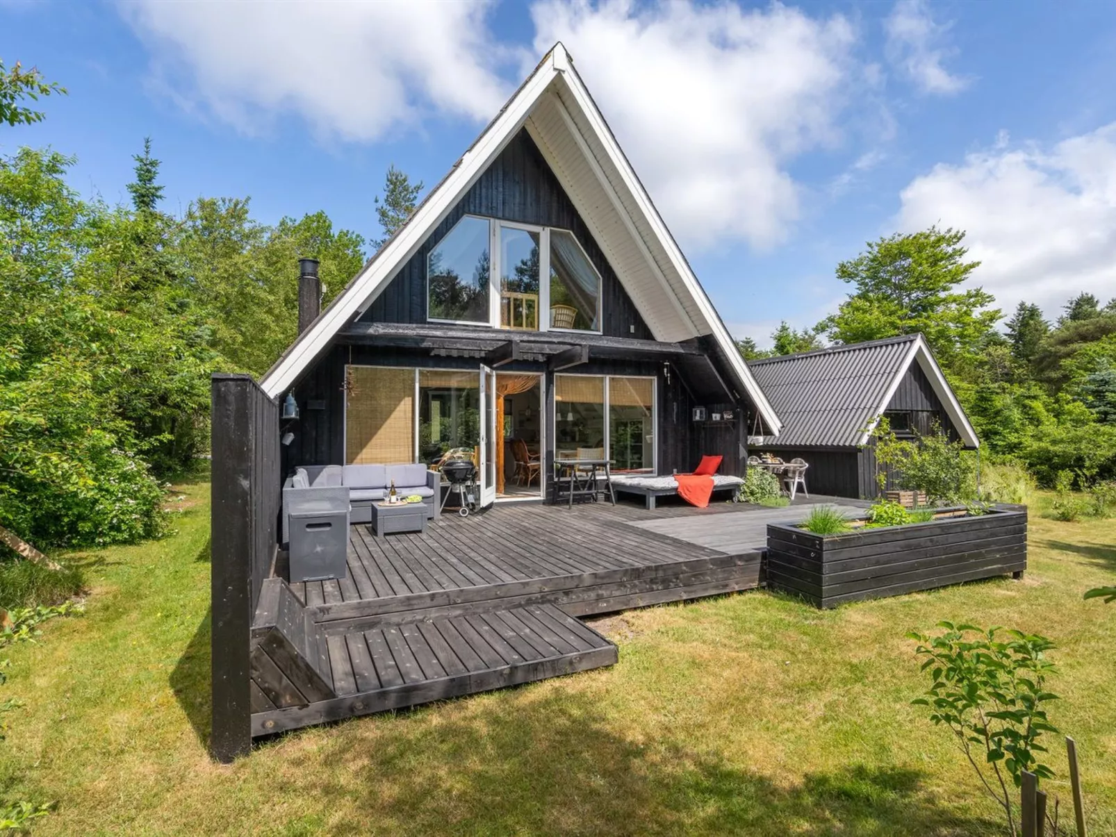 "Jütte" - 2km to the fjord-Outside