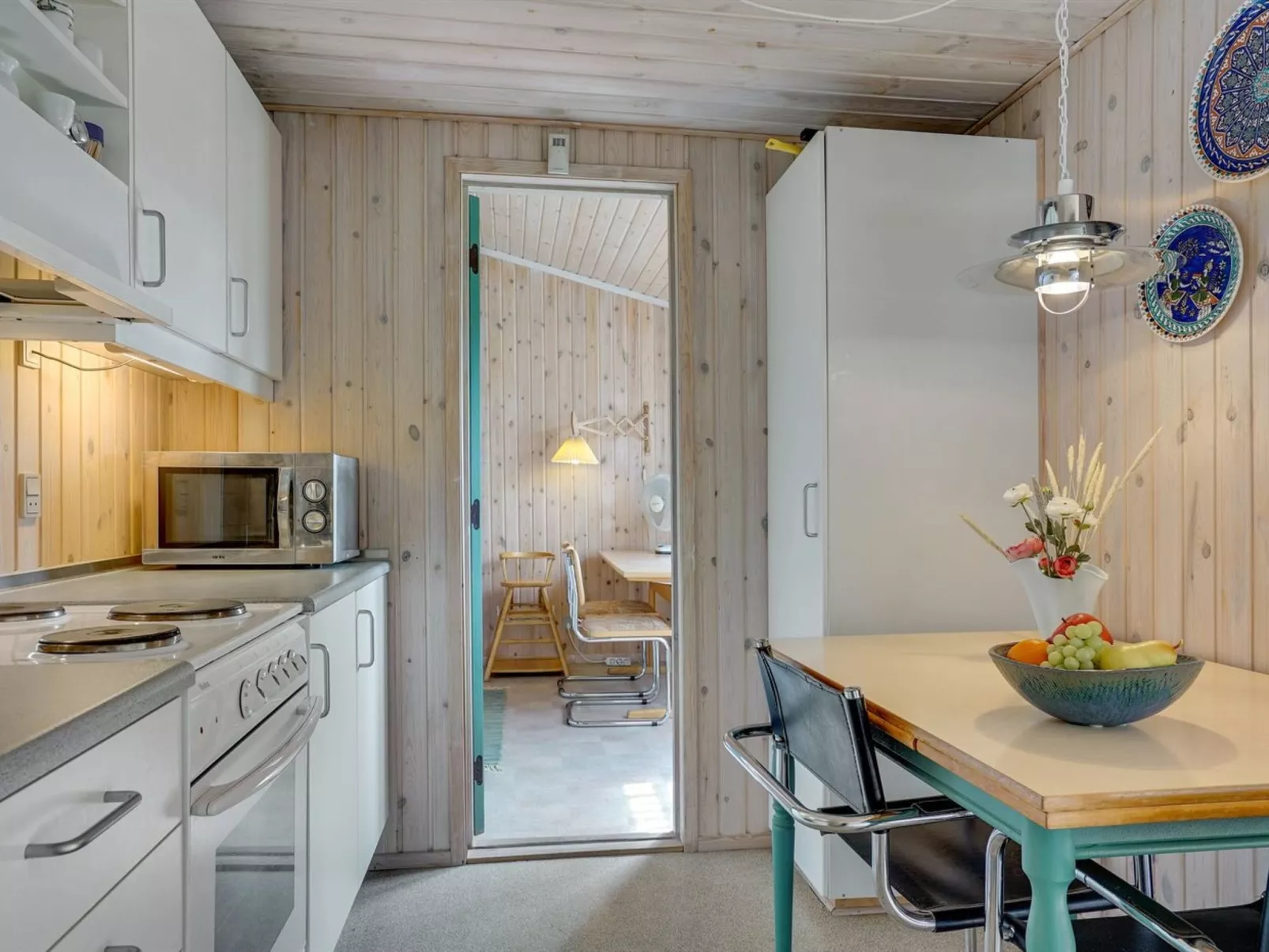 "Glum" - 300m from the sea-Inside