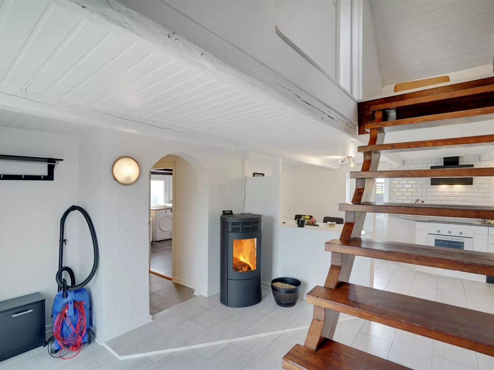 "Ailke" - 2km to the fjord-Inside