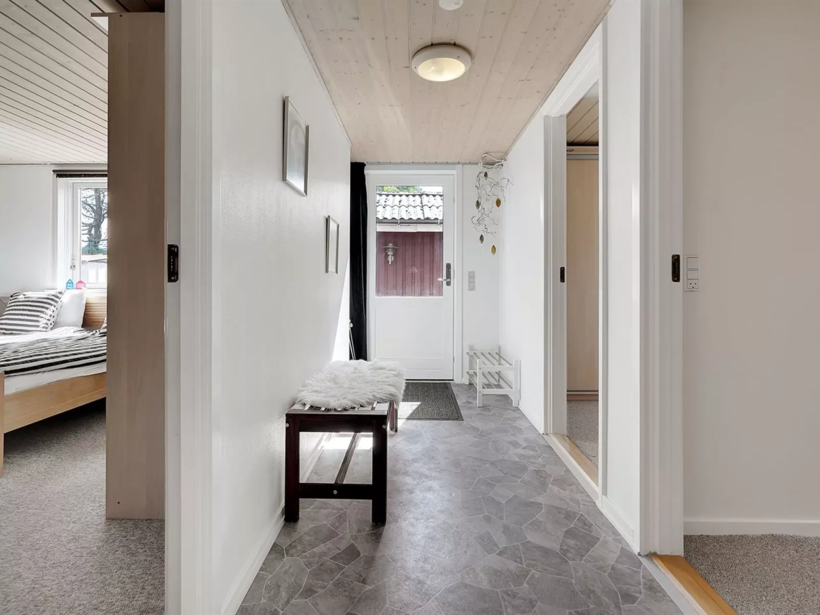 "Mina" - 1.4km from the sea-Drinnen